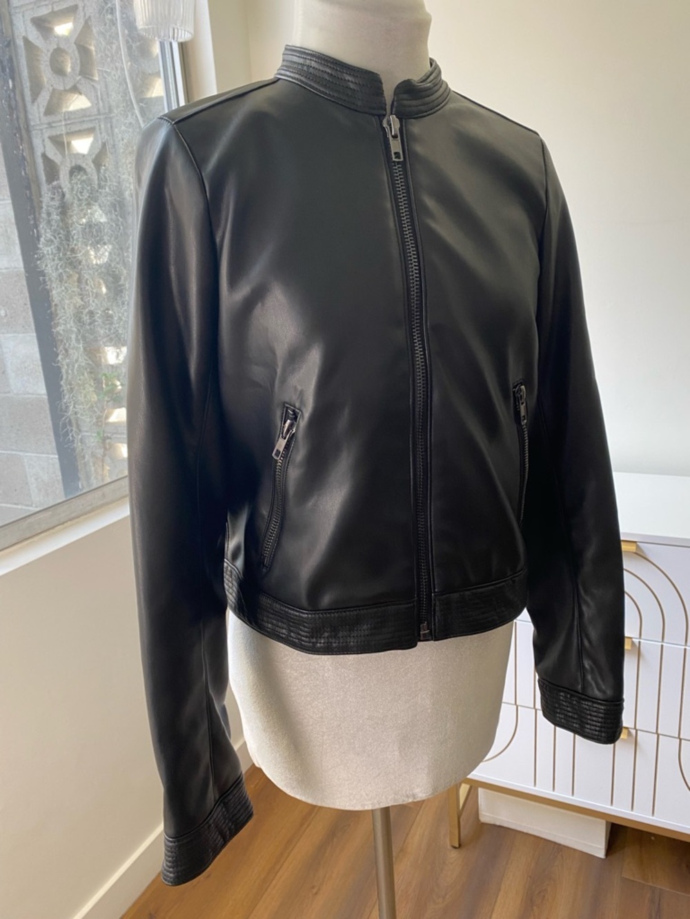 Bailey 44 NWT IRR Phoenix Black Vegan Leather Racer Jacket, Size M - Picture 3 of 11